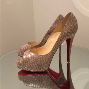 Christian Louboutin Python Altadama Pumps 40.5